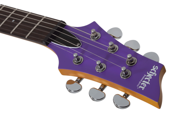 Schecter C-6 Deluxe Satin Purple -sähkökitaran lapa.